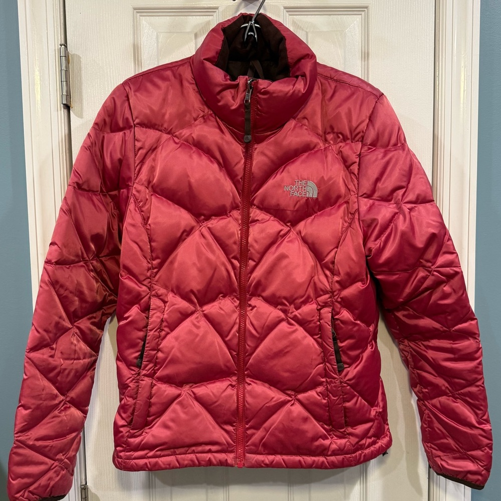 The North Face (Woman’s) Insulated Down Puffer Jacket Sz M Pink w/ Brown Lining